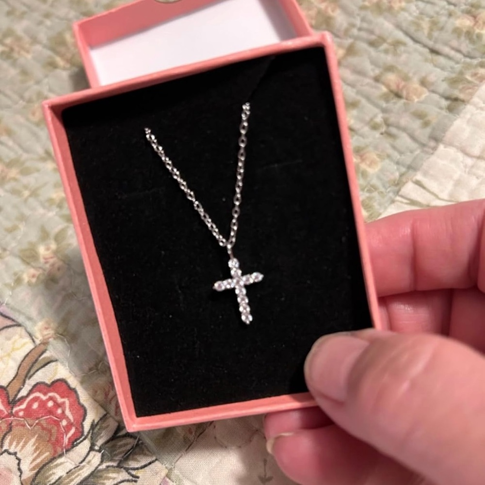 925 Sterling Silver Cross Necklaces for Women - Picture 7 of 12